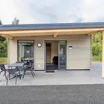 Gemuetliches Bungalow Am Kronenburger See Mit Terrasse بيت للعطل Hallschlag