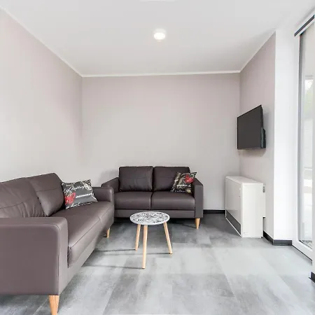 Escape Near Kronenburger *