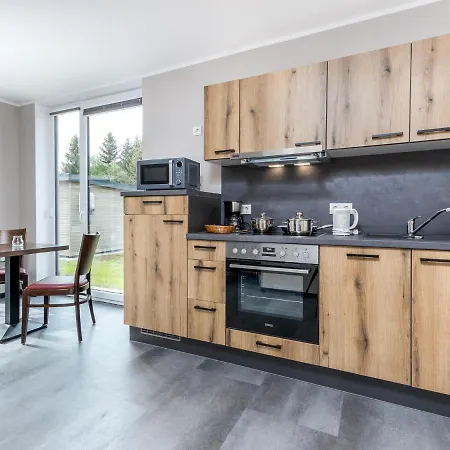 Moderner Am Kronenburger Mit Terrasse * Hallschlag