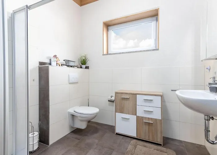 Escape Near Kronenburger *